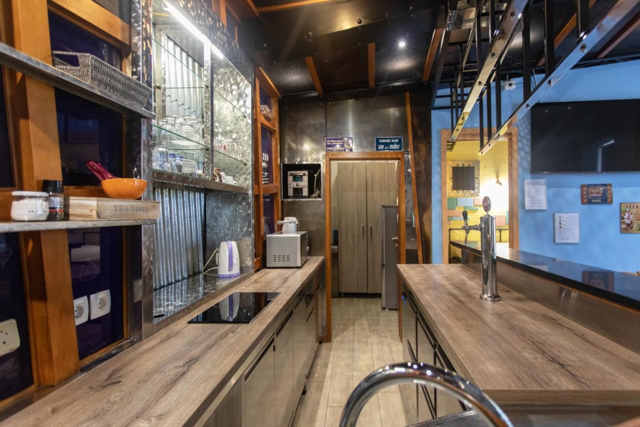 Stay In Pub Kamera Klub Apatment-City Center Ljubljana Ngoại thất bức ảnh