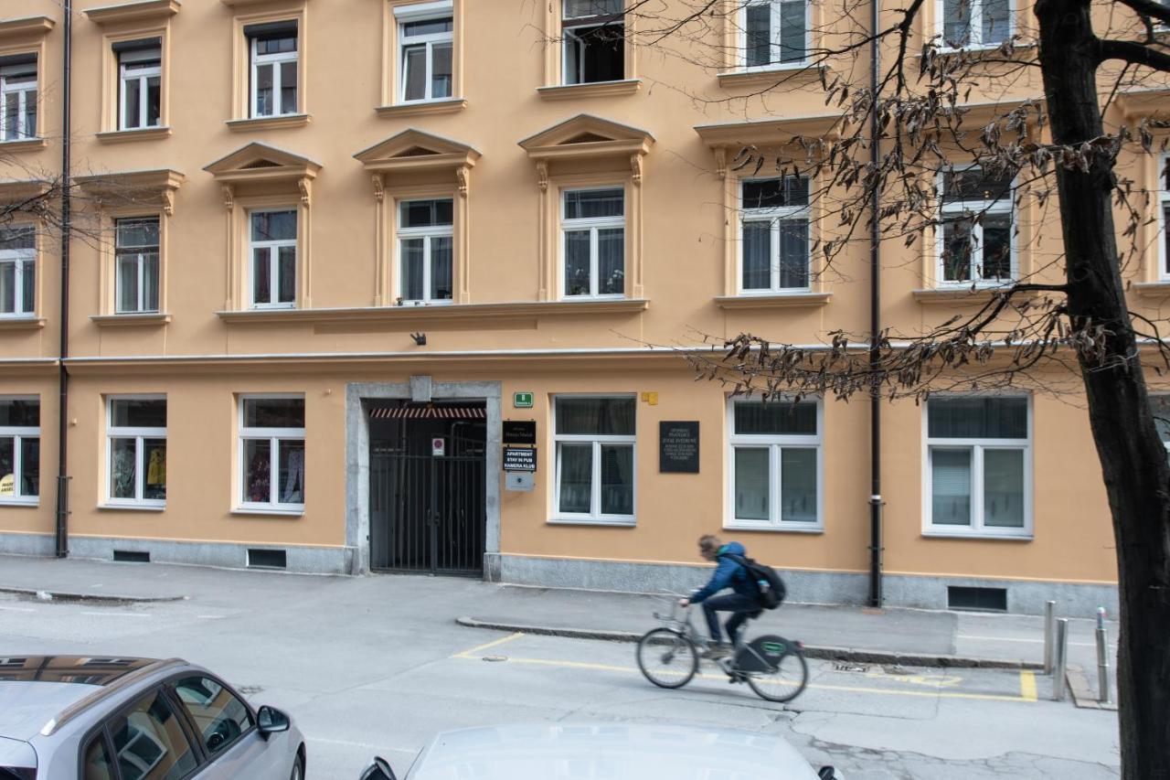 Stay In Pub Kamera Klub Apatment-City Center Ljubljana Ngoại thất bức ảnh