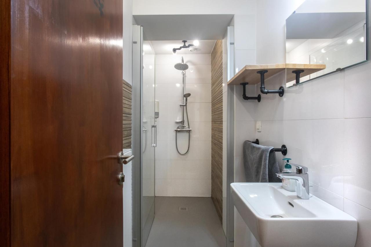 Stay In Pub Kamera Klub Apatment-City Center Ljubljana Ngoại thất bức ảnh