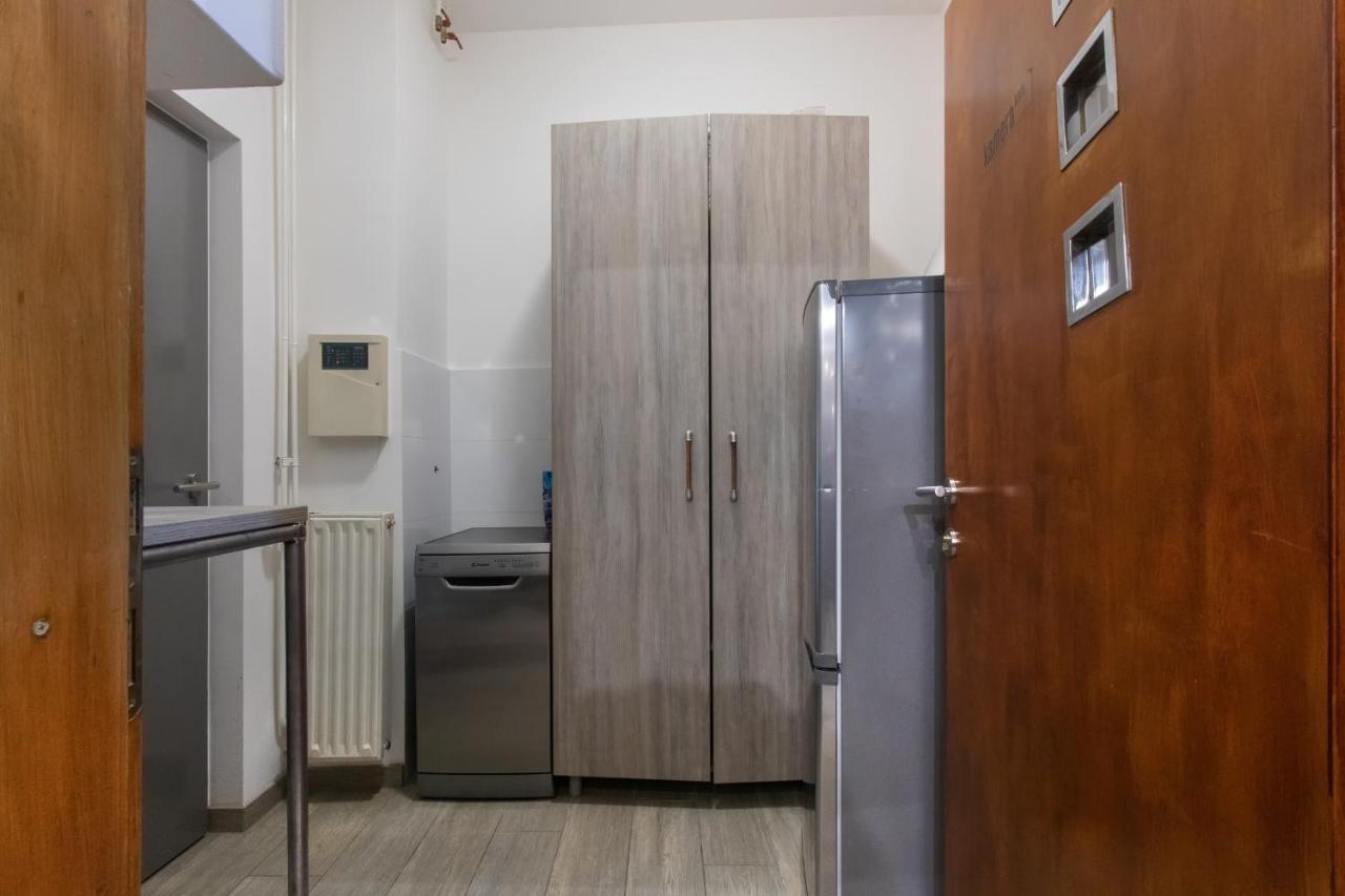 Stay In Pub Kamera Klub Apatment-City Center Ljubljana Ngoại thất bức ảnh