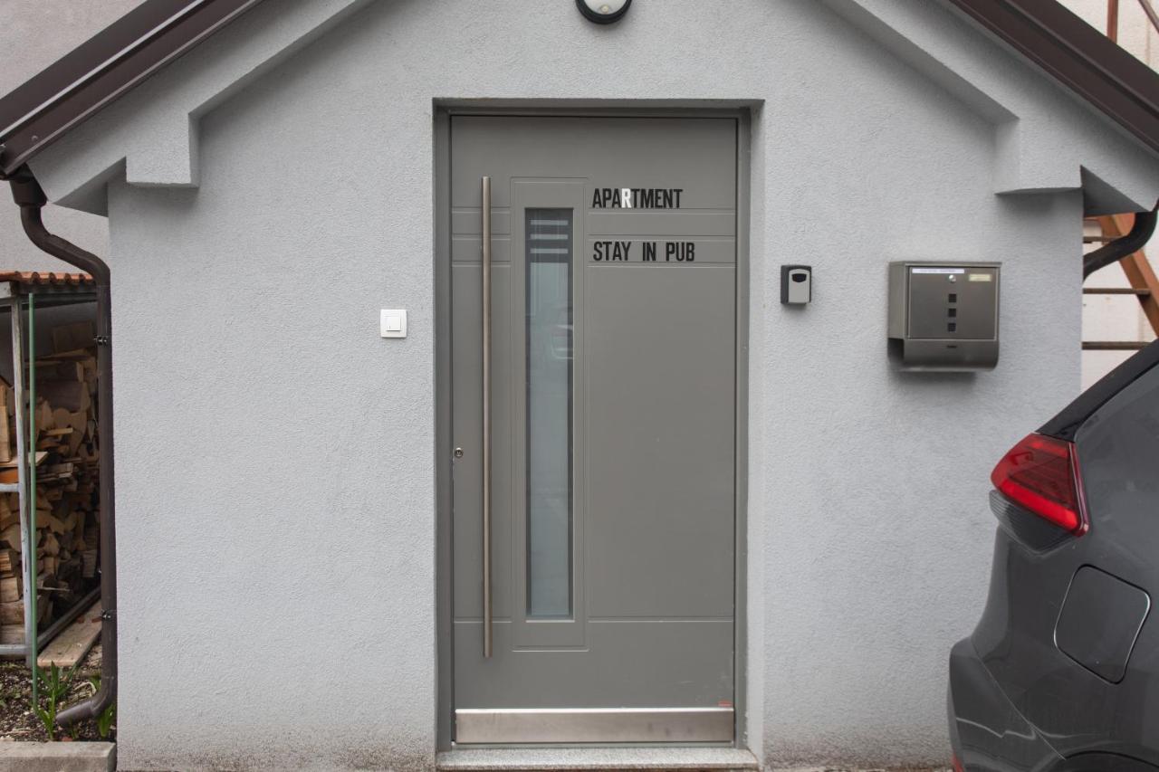 Stay In Pub Kamera Klub Apatment-City Center Ljubljana Ngoại thất bức ảnh