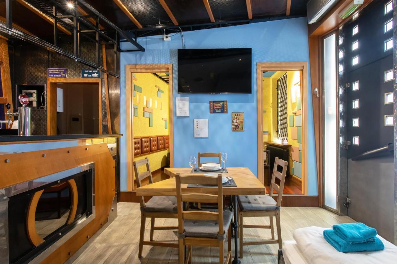 Stay In Pub Kamera Klub Apatment-City Center Ljubljana Ngoại thất bức ảnh