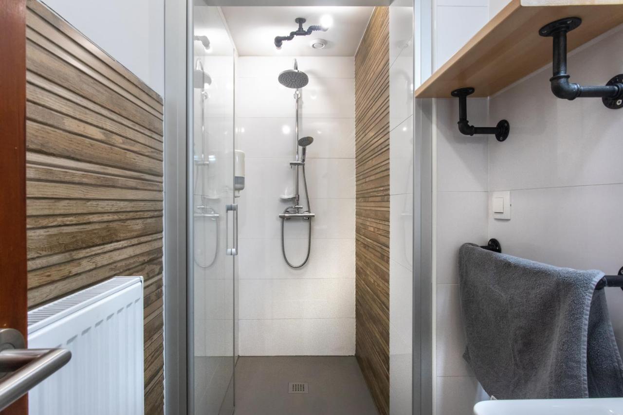Stay In Pub Kamera Klub Apatment-City Center Ljubljana Ngoại thất bức ảnh
