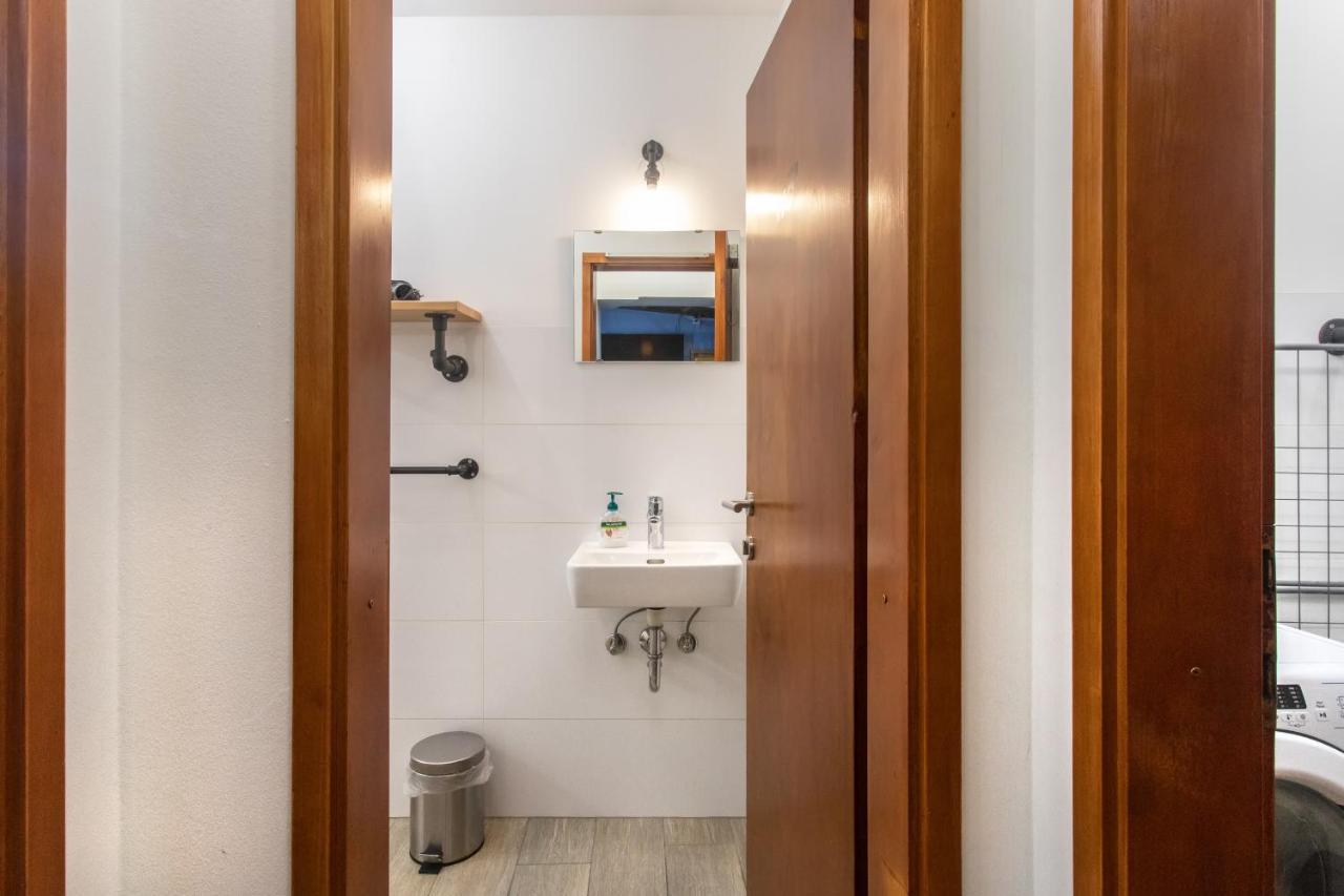 Stay In Pub Kamera Klub Apatment-City Center Ljubljana Ngoại thất bức ảnh